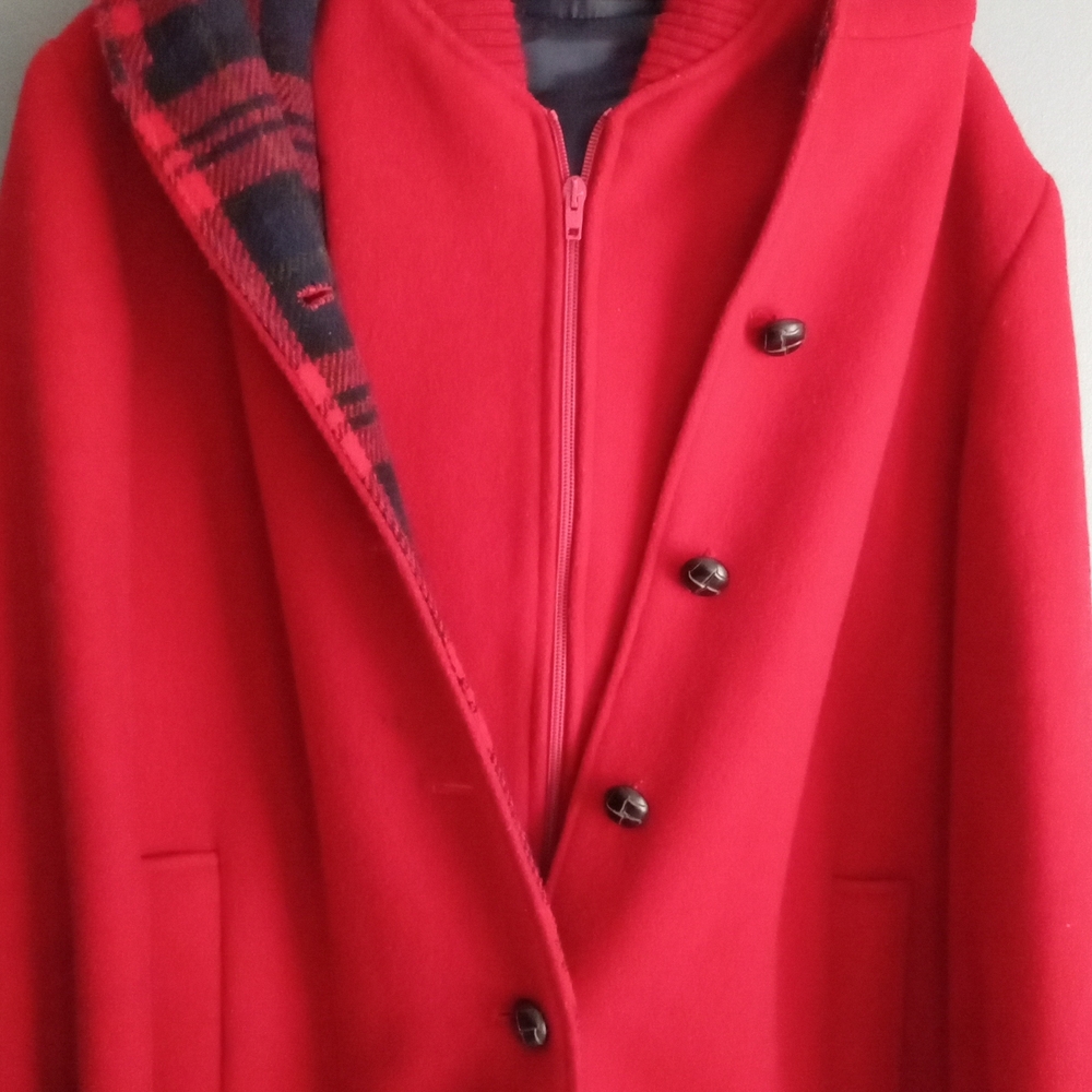 Weatherwell Red Plaid Lined Hooded Woolā Blend Coat Size 10
